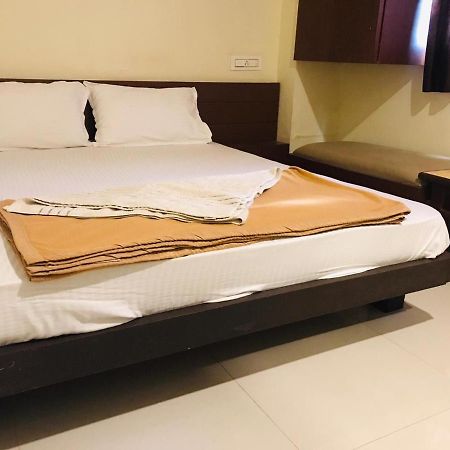 شيموغا Staymaker Bright Palace Residency المظهر الخارجي الصورة