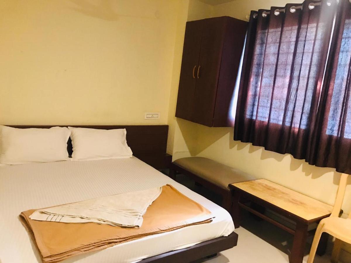 شيموغا Staymaker Bright Palace Residency المظهر الخارجي الصورة